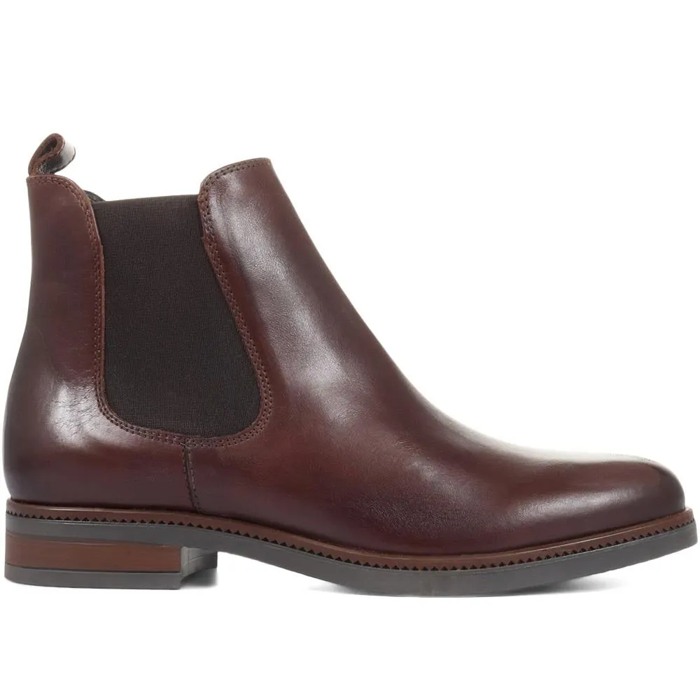 Carlotta Leather Chelsea Boots - CARLOTTA / 320 550