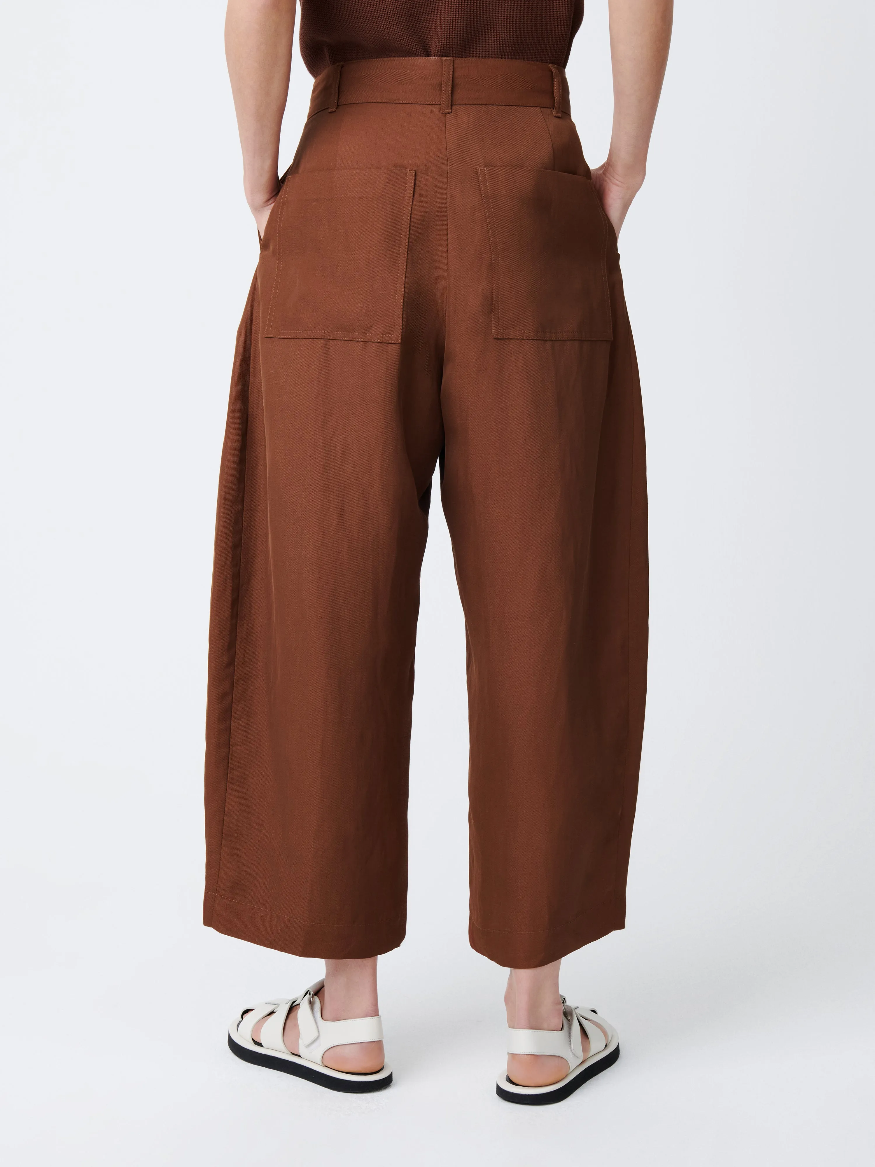 Chalco Pant in Carob Brown