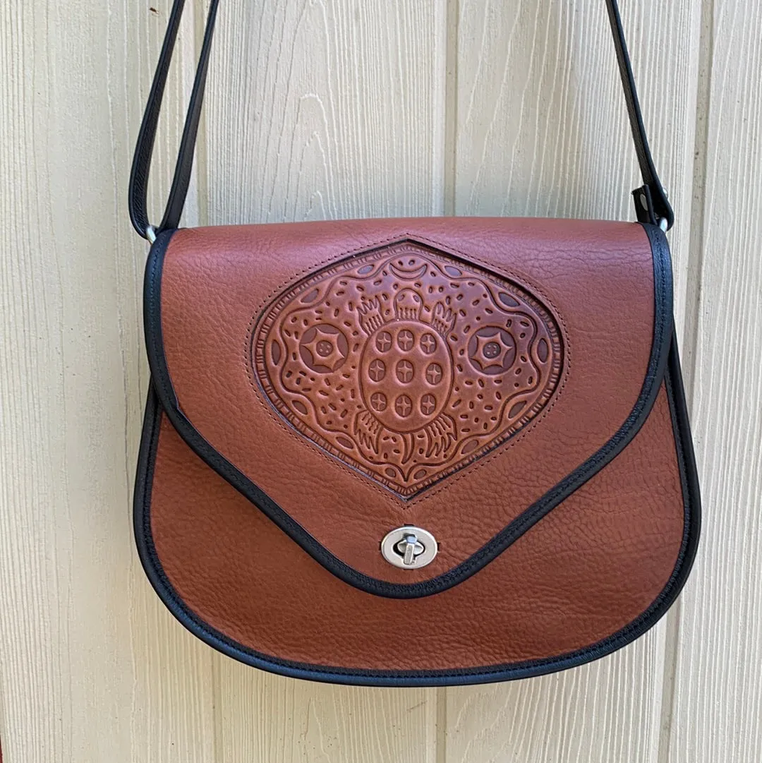 Classic Saddle Bag