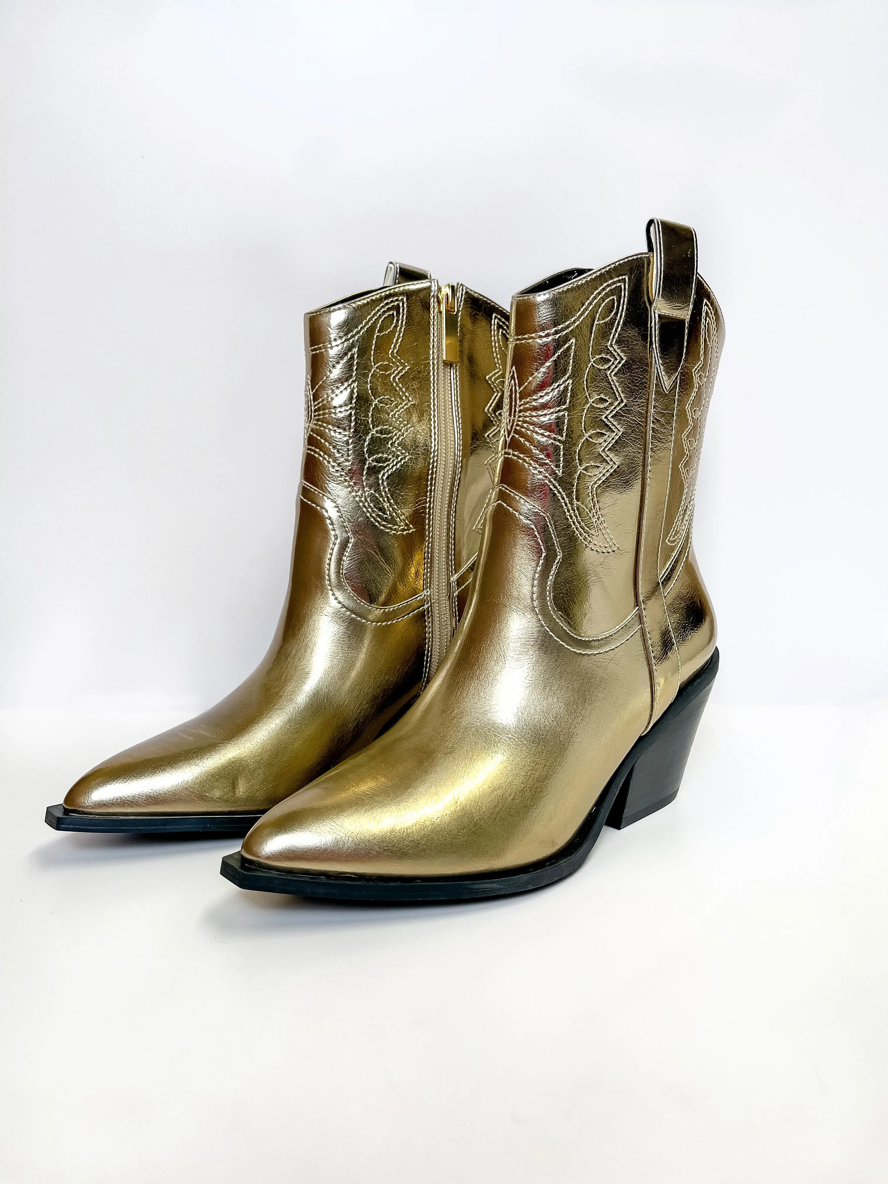 Corky's | Rowdy Western Stitch Boots in Gold