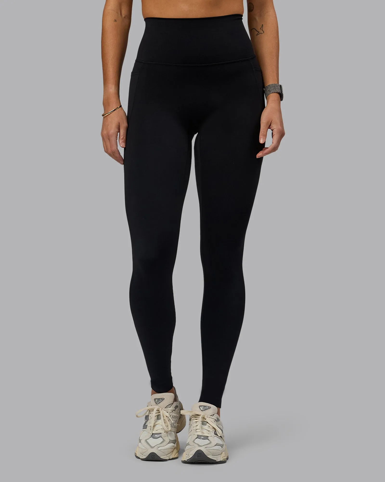 Elixir X-Long Leggings With Pockets - Black