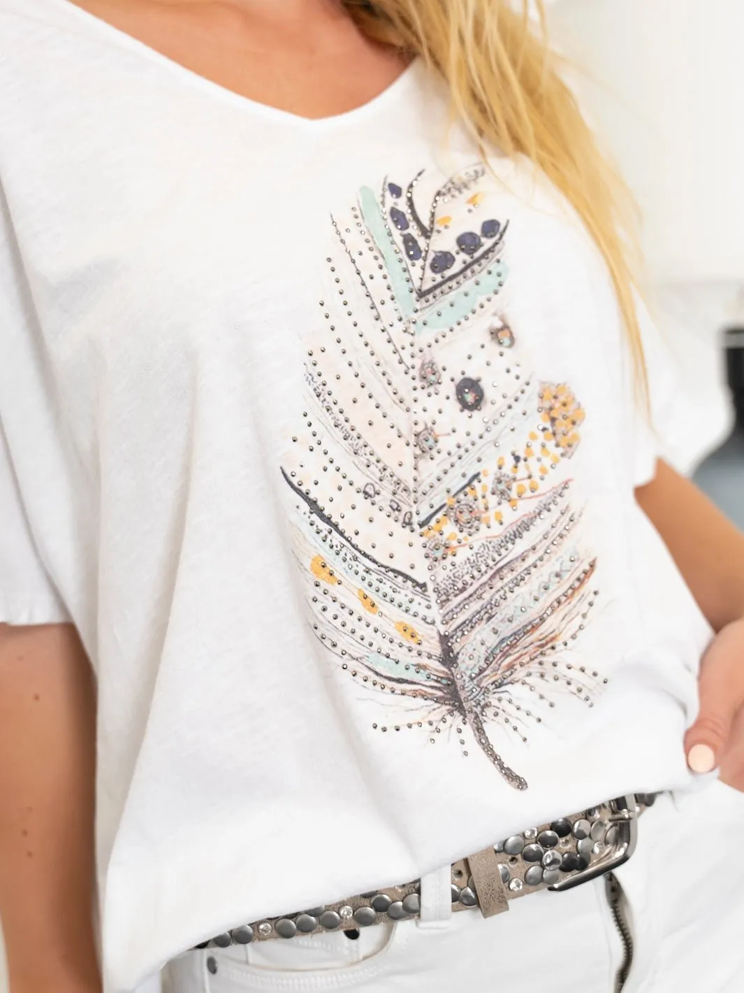 Emily t-shirt feather white