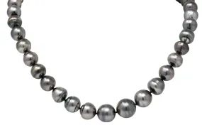 Mikimoto Contemporary Black Tahitian South Sea Pearl 18 Karat Gold Necklace