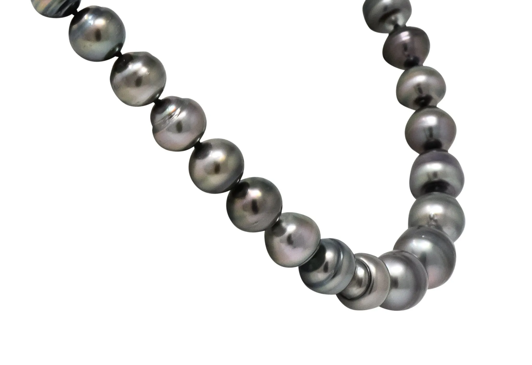 Mikimoto Contemporary Black Tahitian South Sea Pearl 18 Karat Gold Necklace