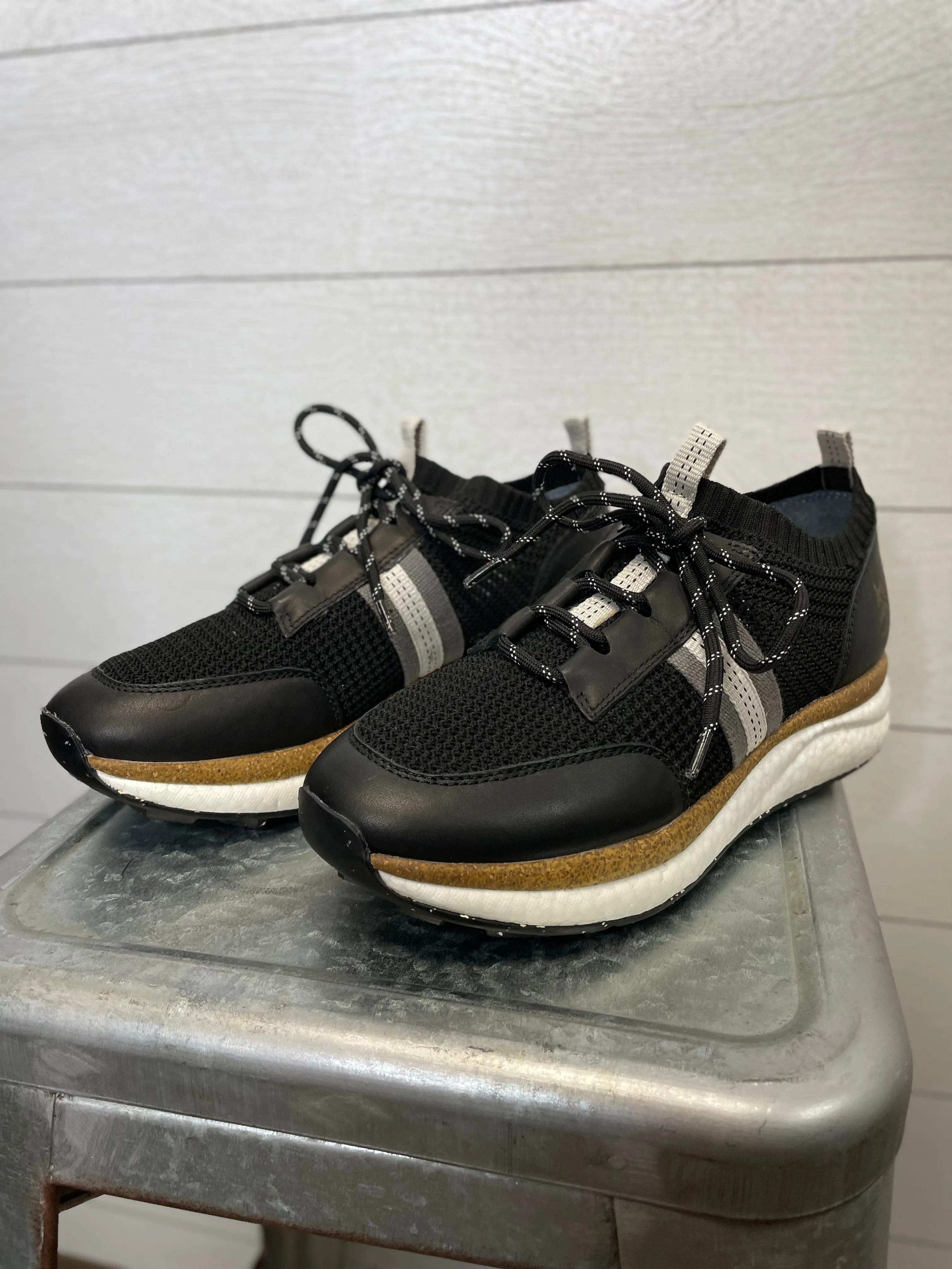 OTBT | Speed Sneaker | Black