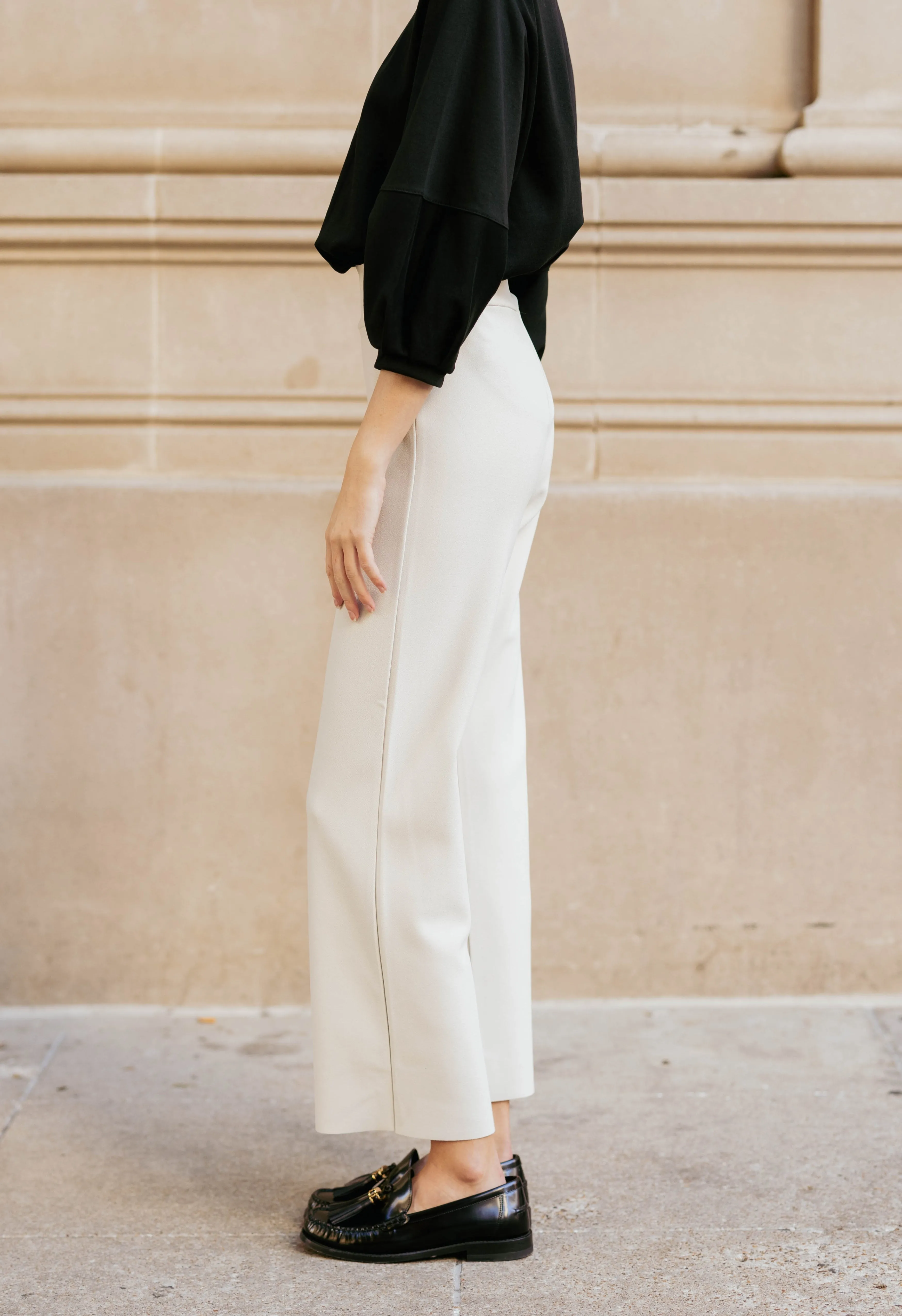 Remi Straight Leg Trouser In Creme