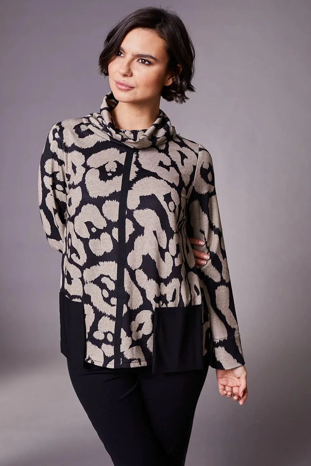 W23121- Print Pocket Top - Peruzzi